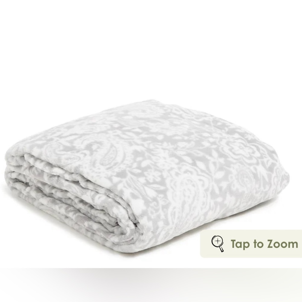 Vera Bradley Fleece Throw Blanket in Eden Paisley Neutral Gray